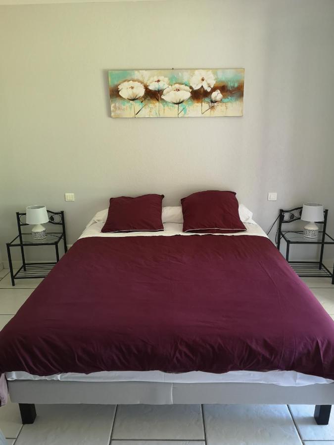 Les Chambres De Thiergeville Bagian luar foto